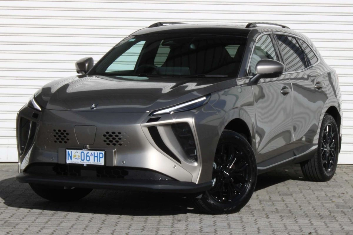 SUV