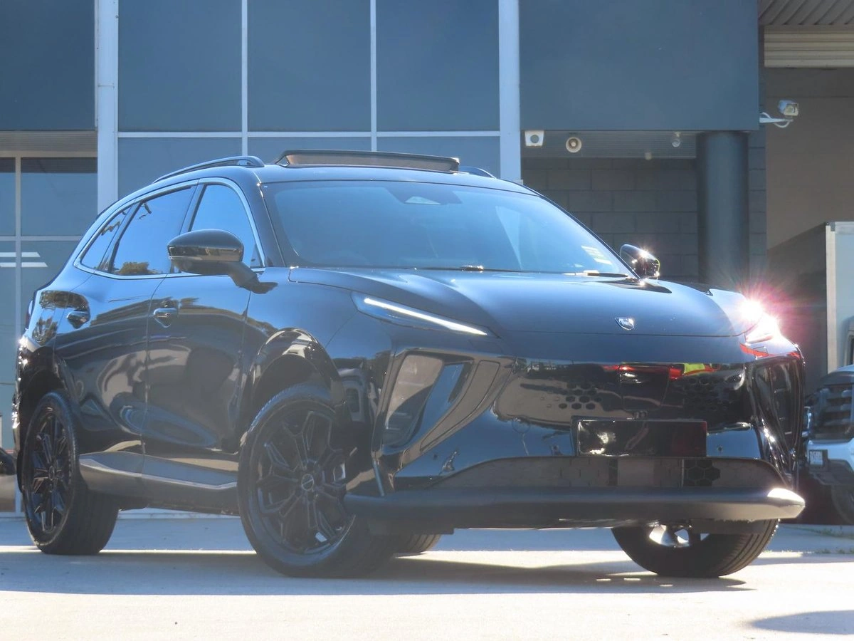 SUV