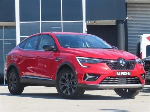 2025 Renault Arkana Evolution Front Wheel Drive Automatic