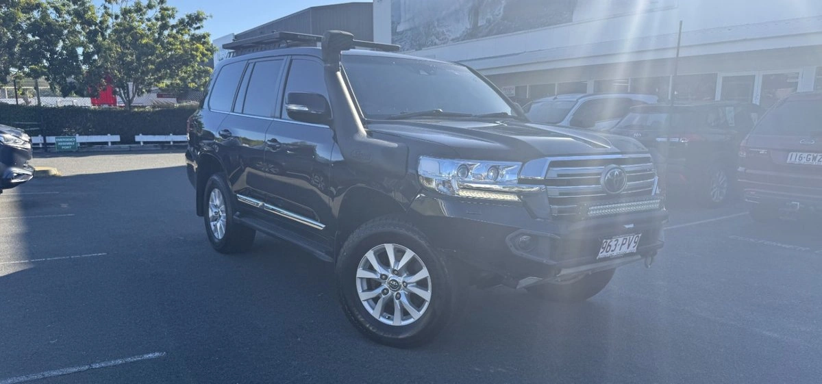SUV
