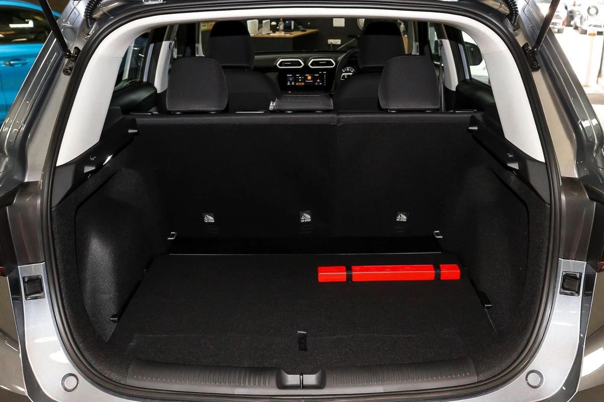 SUV