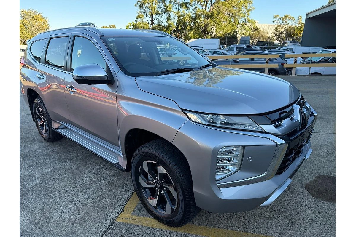 SUV