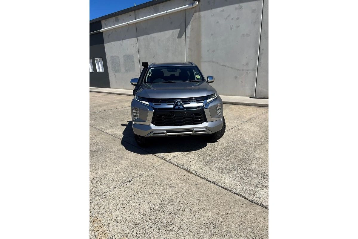 SUV