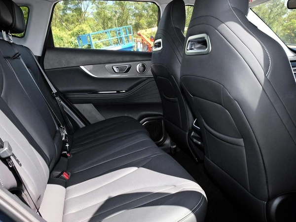 2026 Chery Tiggo 7 Super Hybrid Urban T32 Automatic