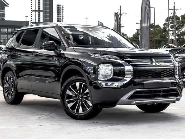 2026 Mitsubishi Outlander LS ZM CVT FWD 2.5L Petrol 7-Seater SUV