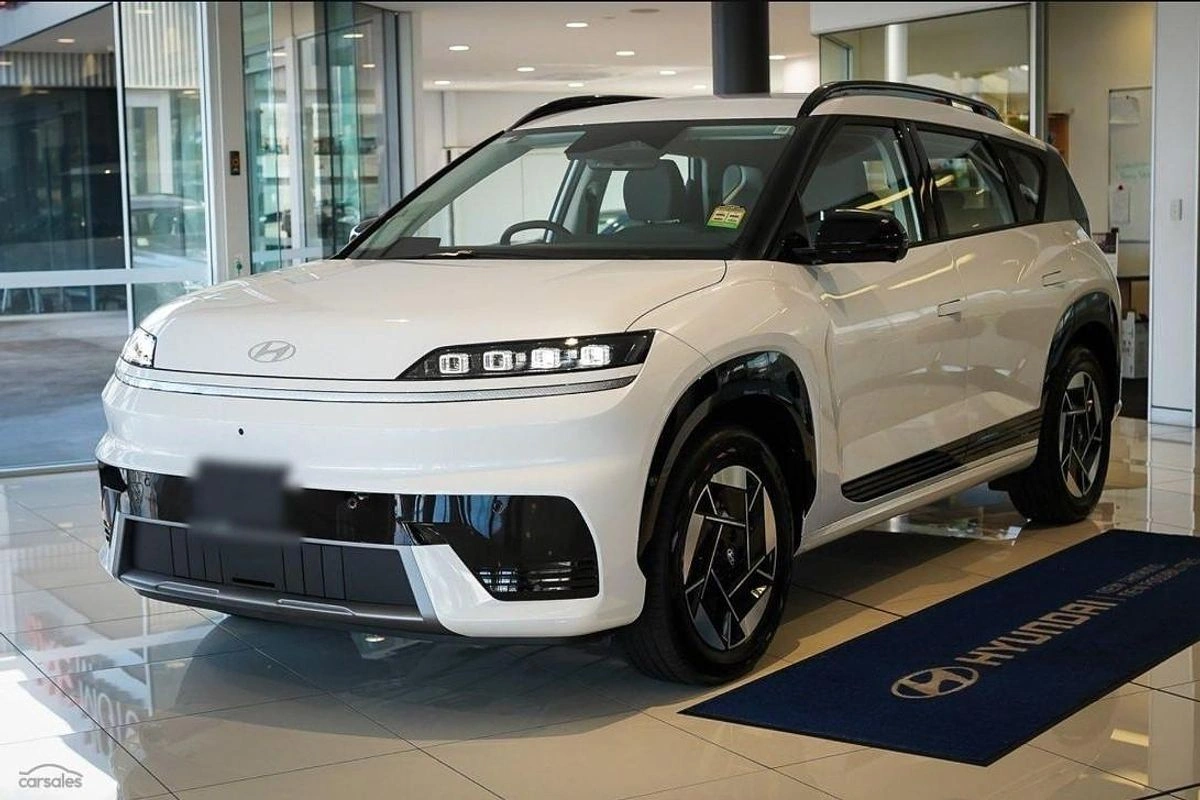 SUV