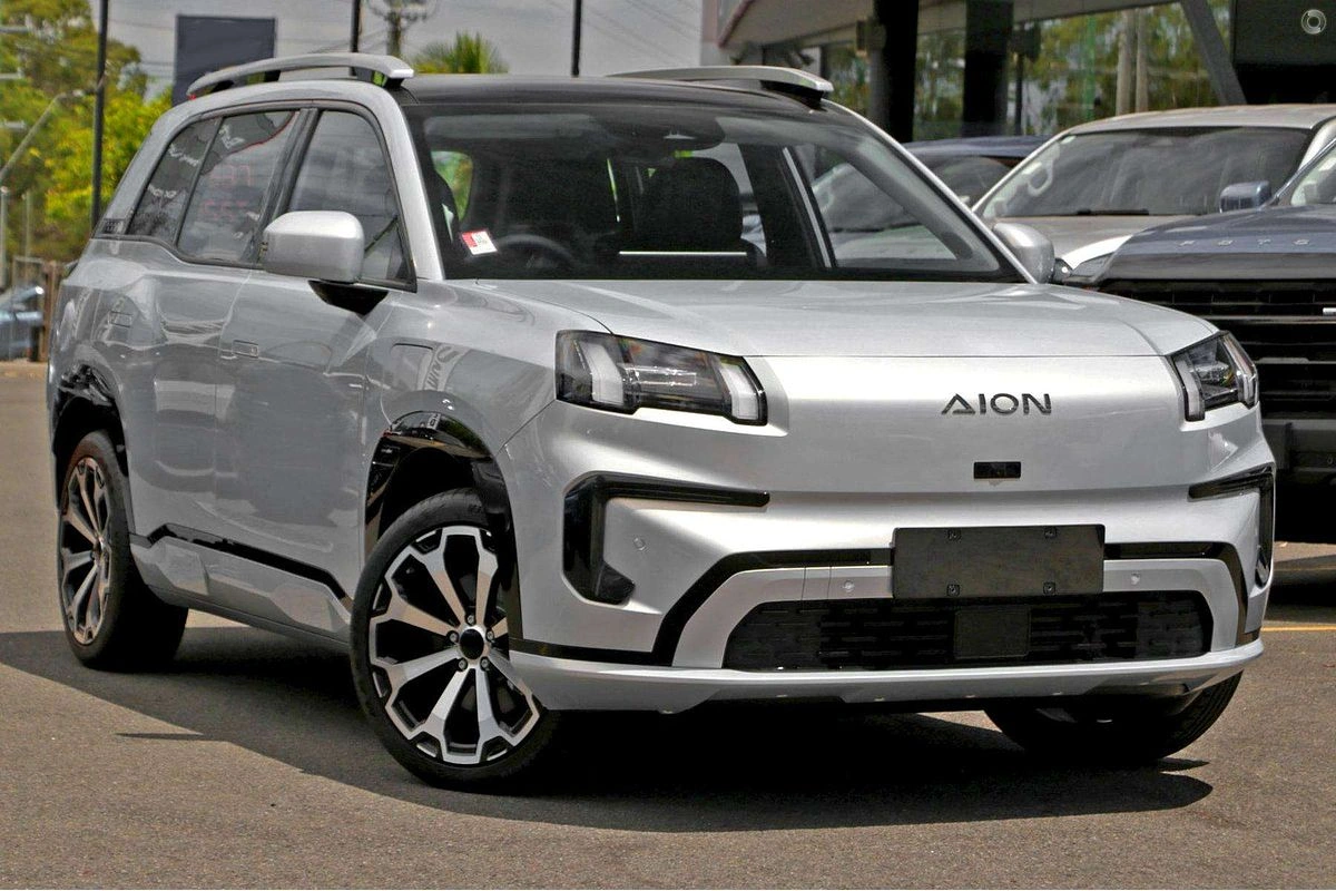 SUV