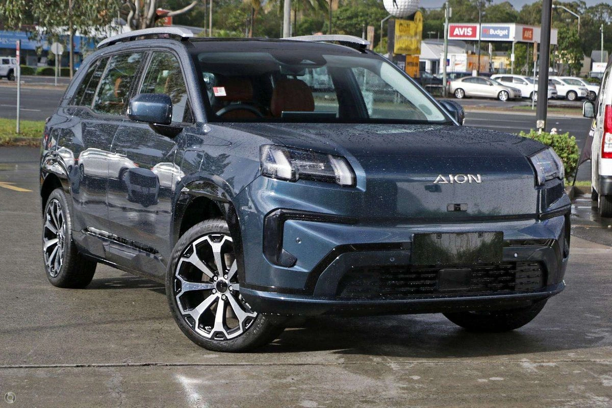 SUV