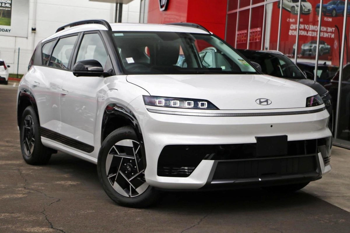 SUV