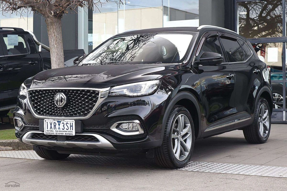 SUV