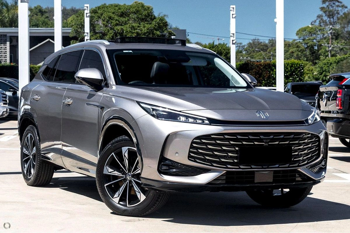 SUV