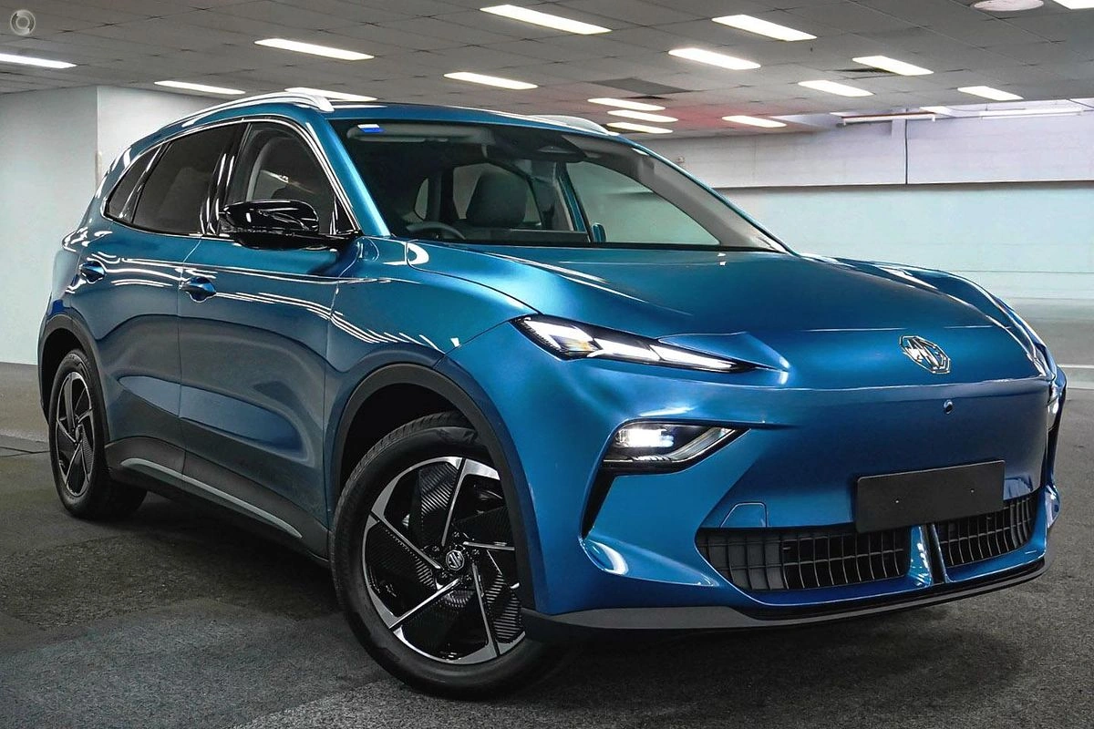 SUV