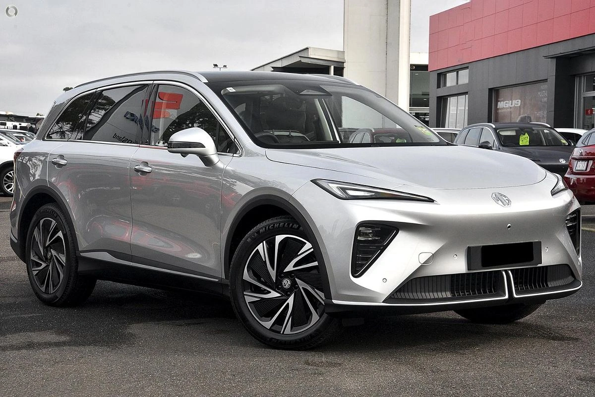 SUV