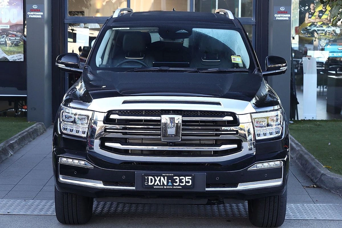 SUV