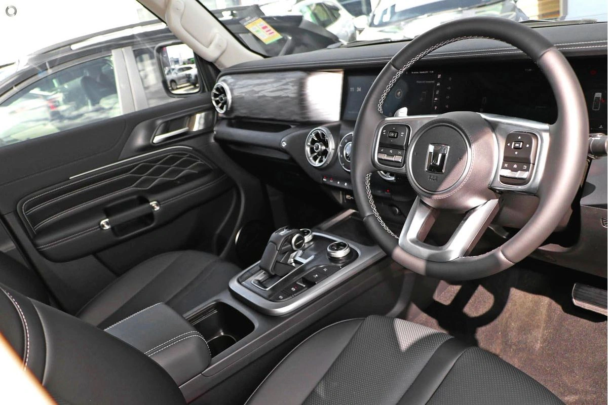SUV