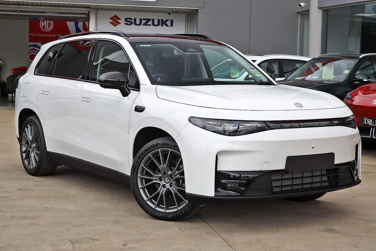 SUV