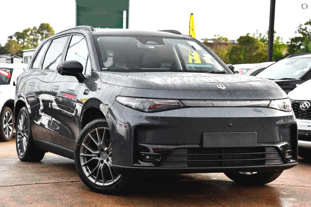 SUV