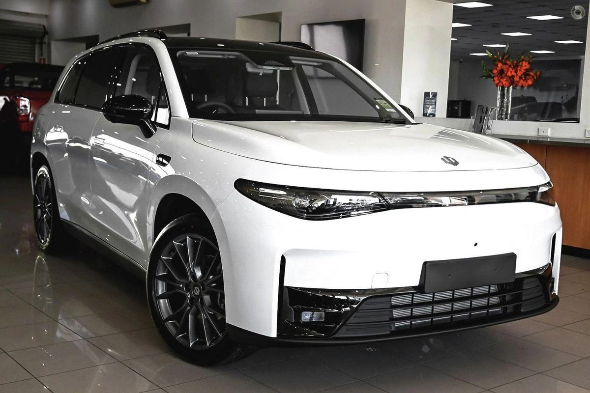 SUV