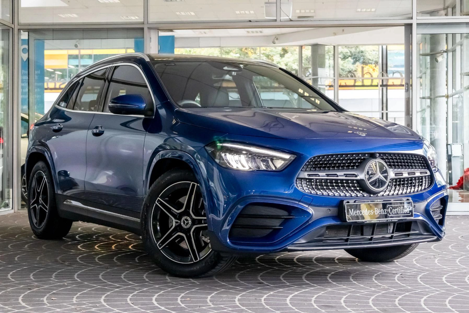 SUV
