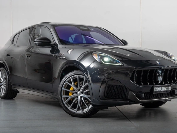 2023 Maserati Grecale Trofeo 4WD Sunroof Heated Seats