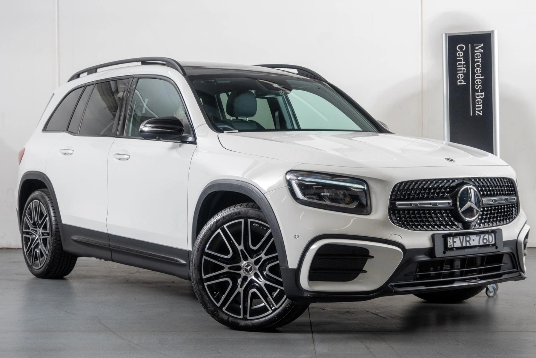 SUV