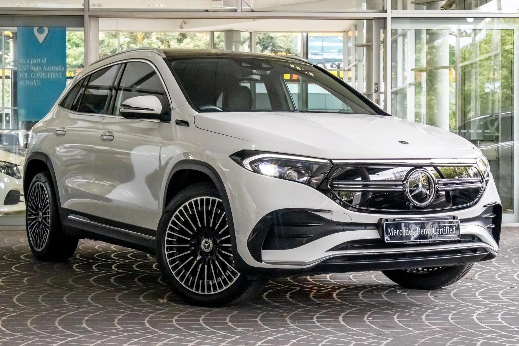 SUV