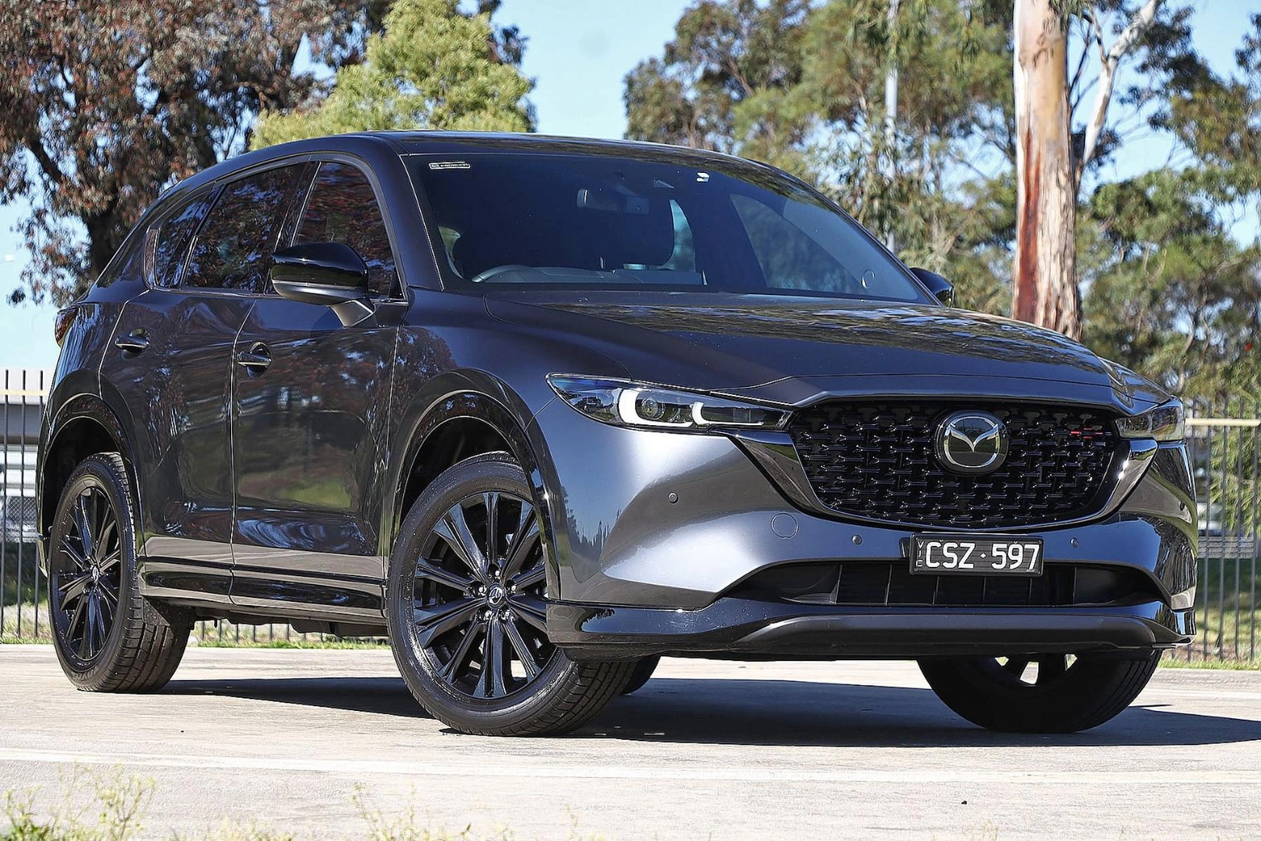 SUV