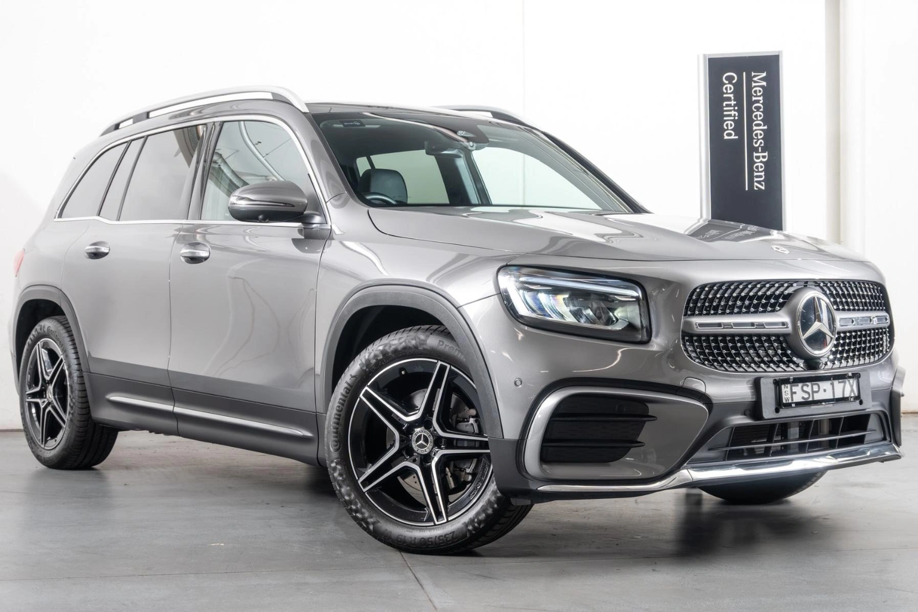 SUV
