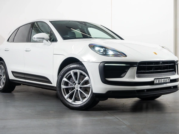 2022 Porsche Macan 2.0 L Petrol AWD Automatic