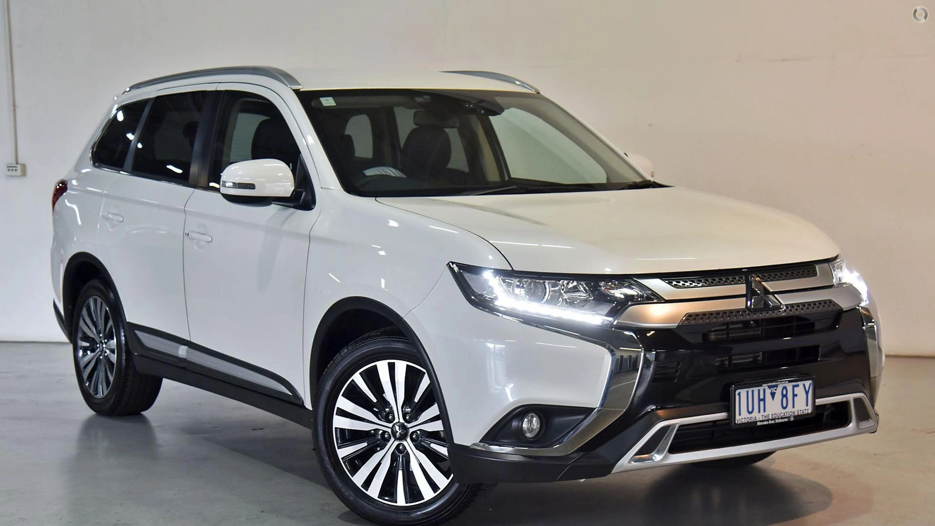 SUV