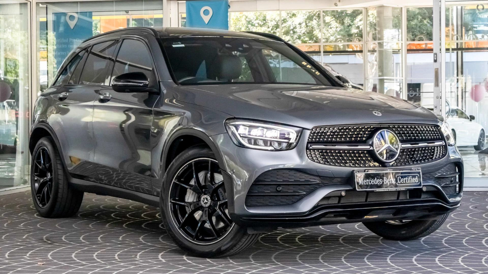 SUV