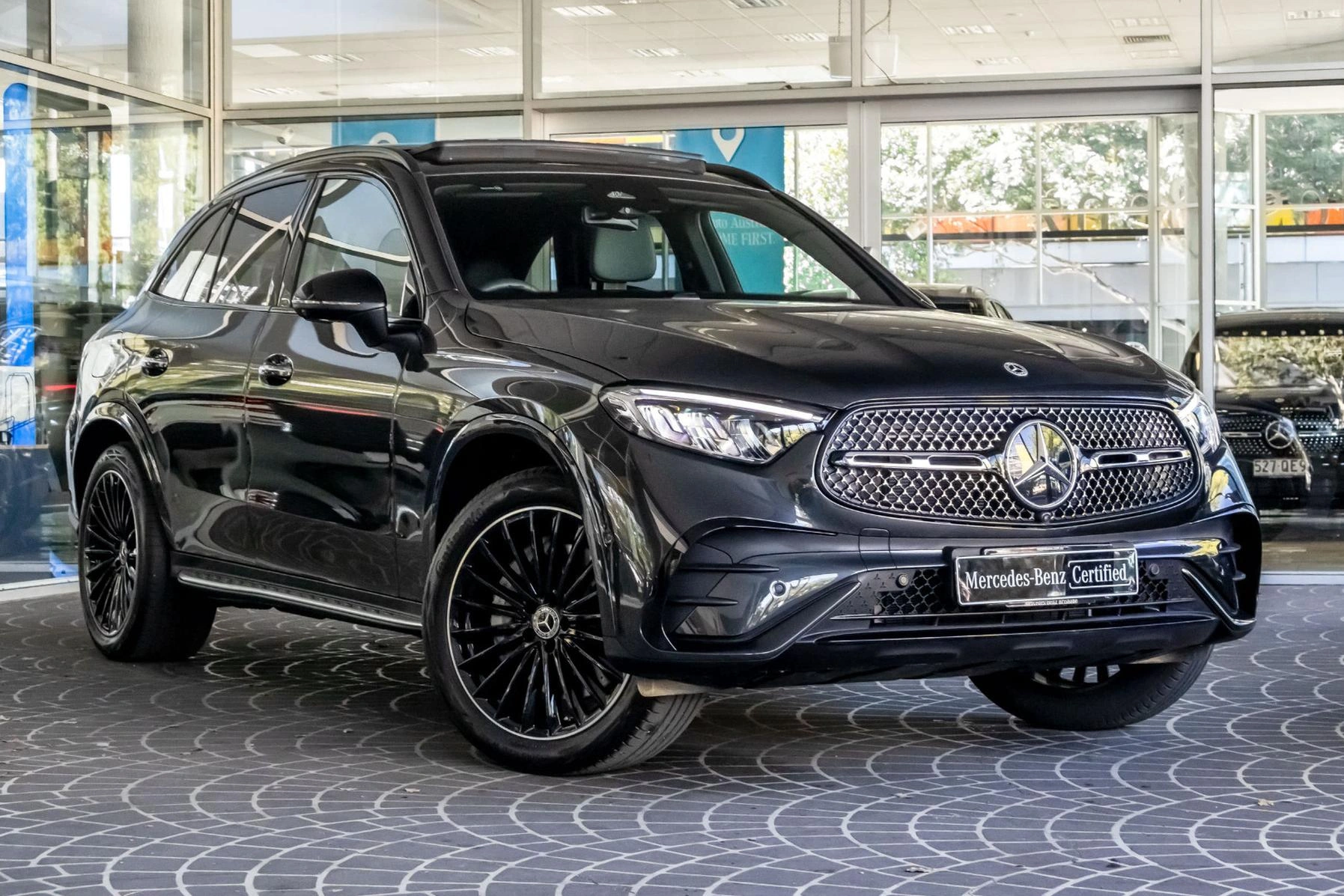 SUV