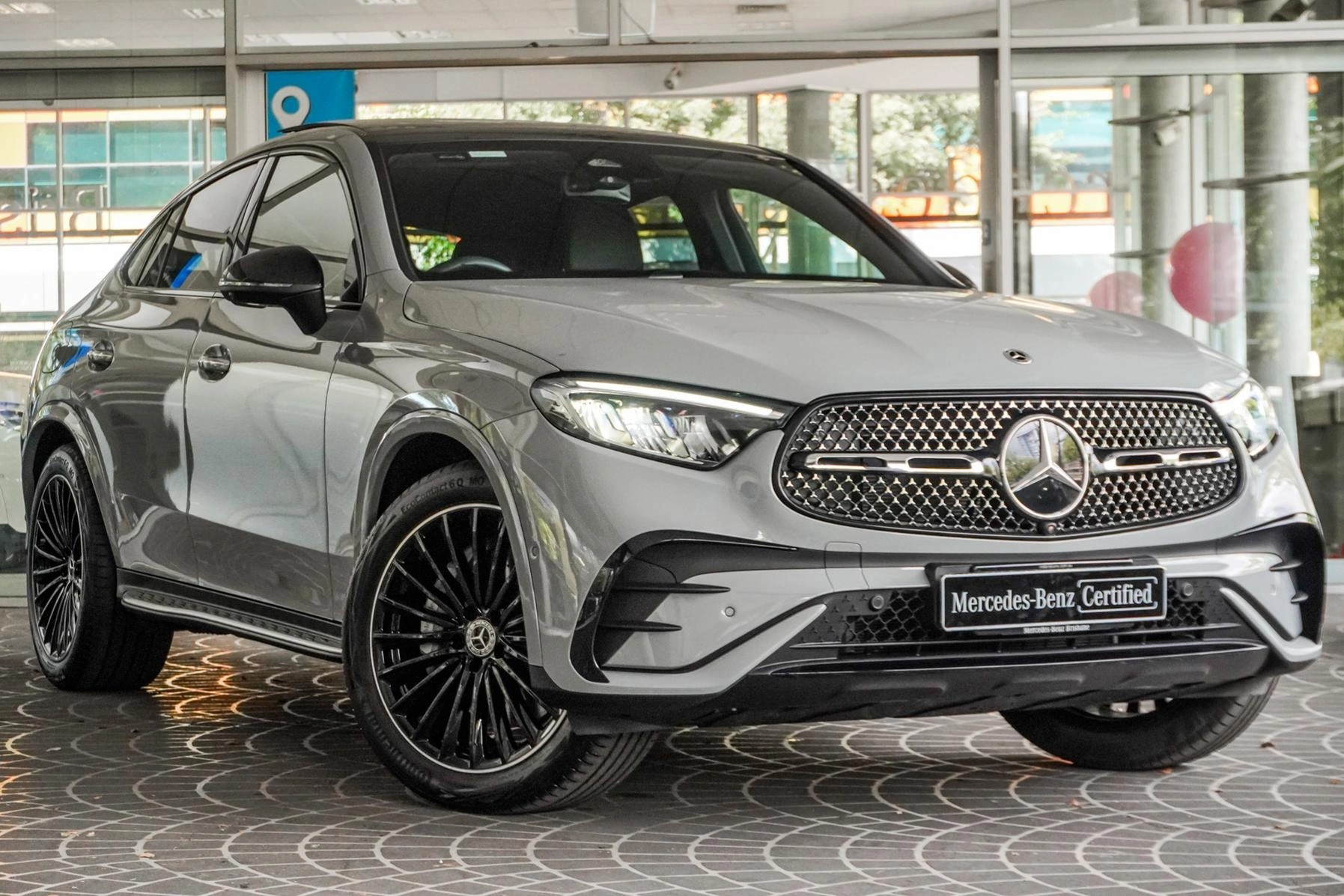 SUV