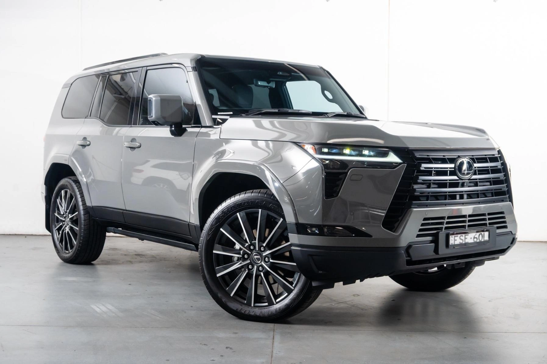SUV