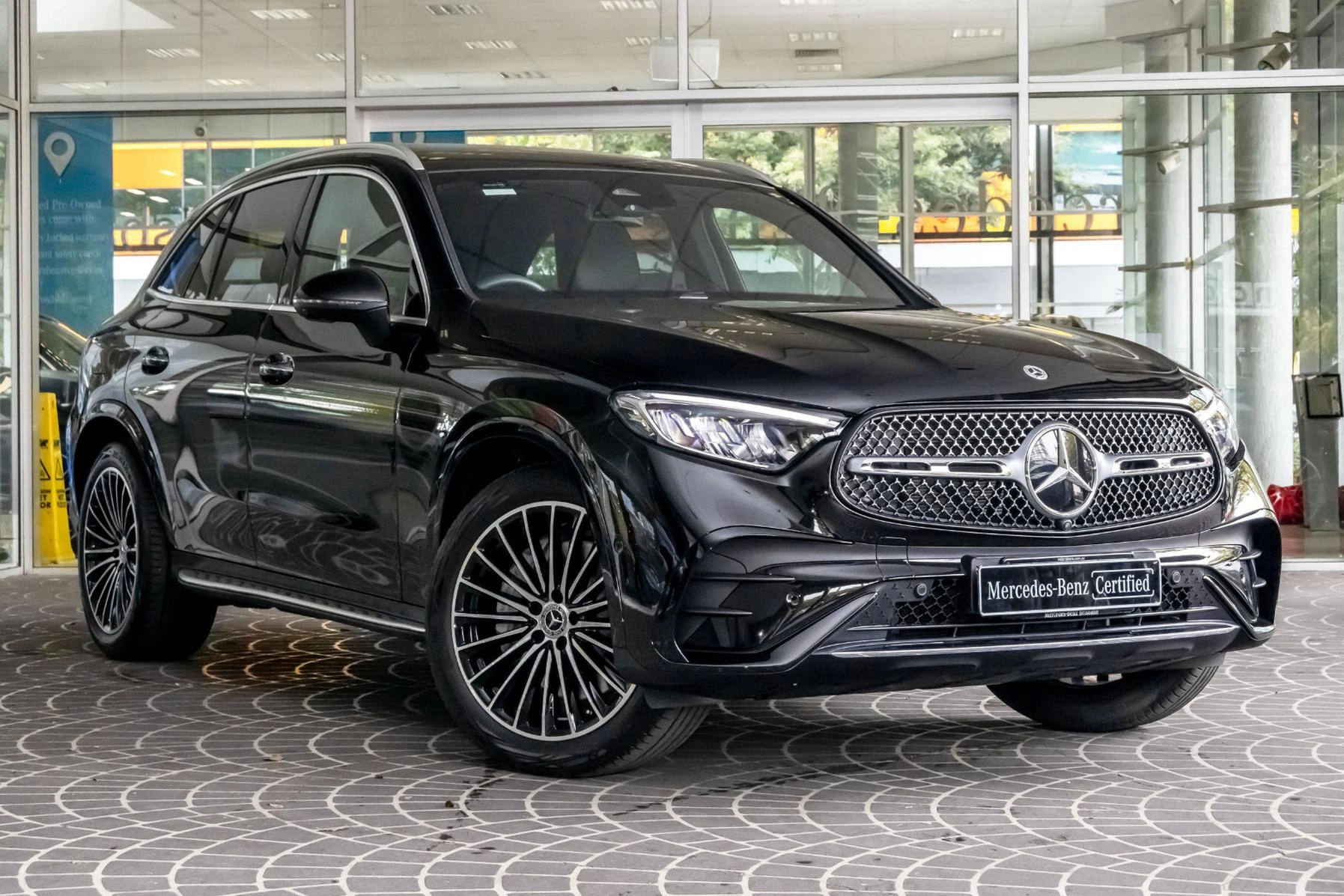 SUV