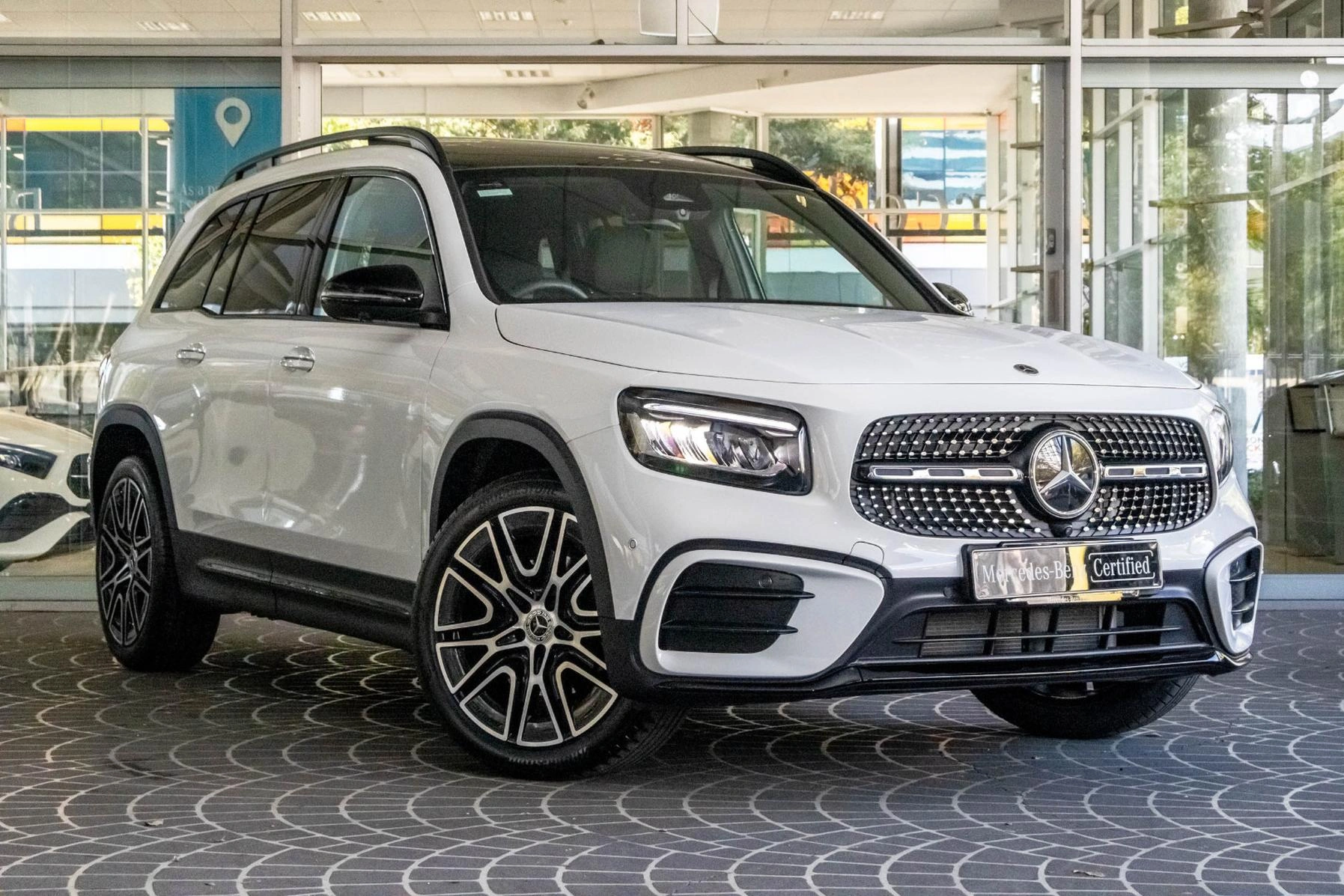SUV
