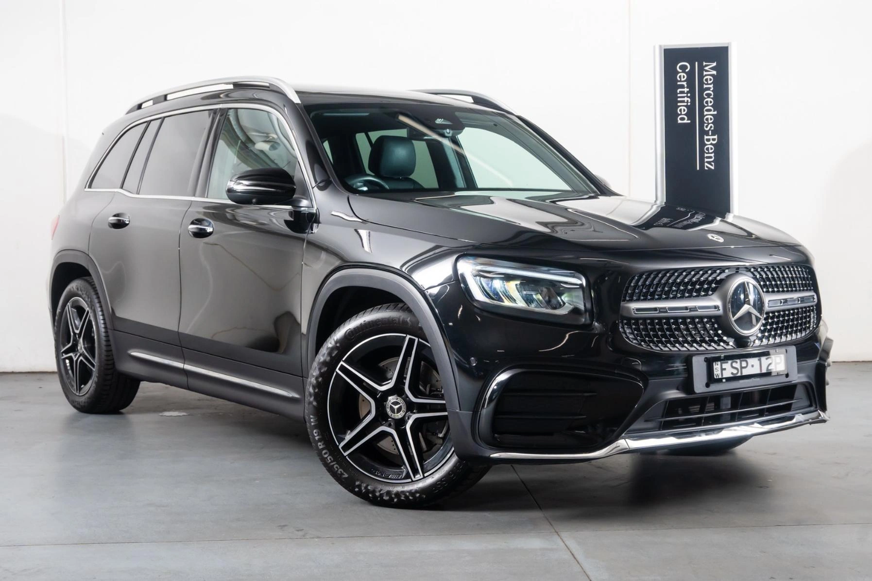 SUV