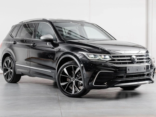 2023 Volkswagen Tiguan 162TSI R-Line Allspace Panoramic Sunroof 4WD