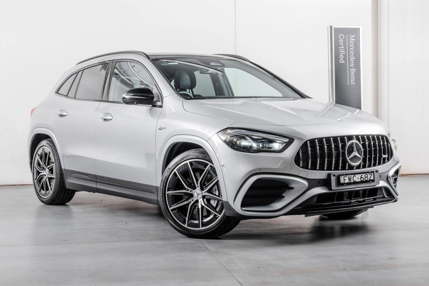 SUV