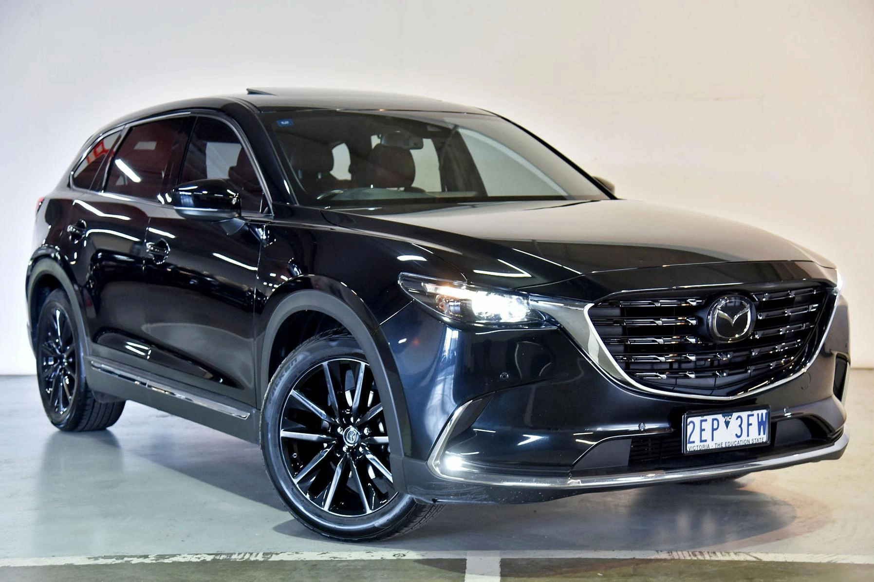 SUV