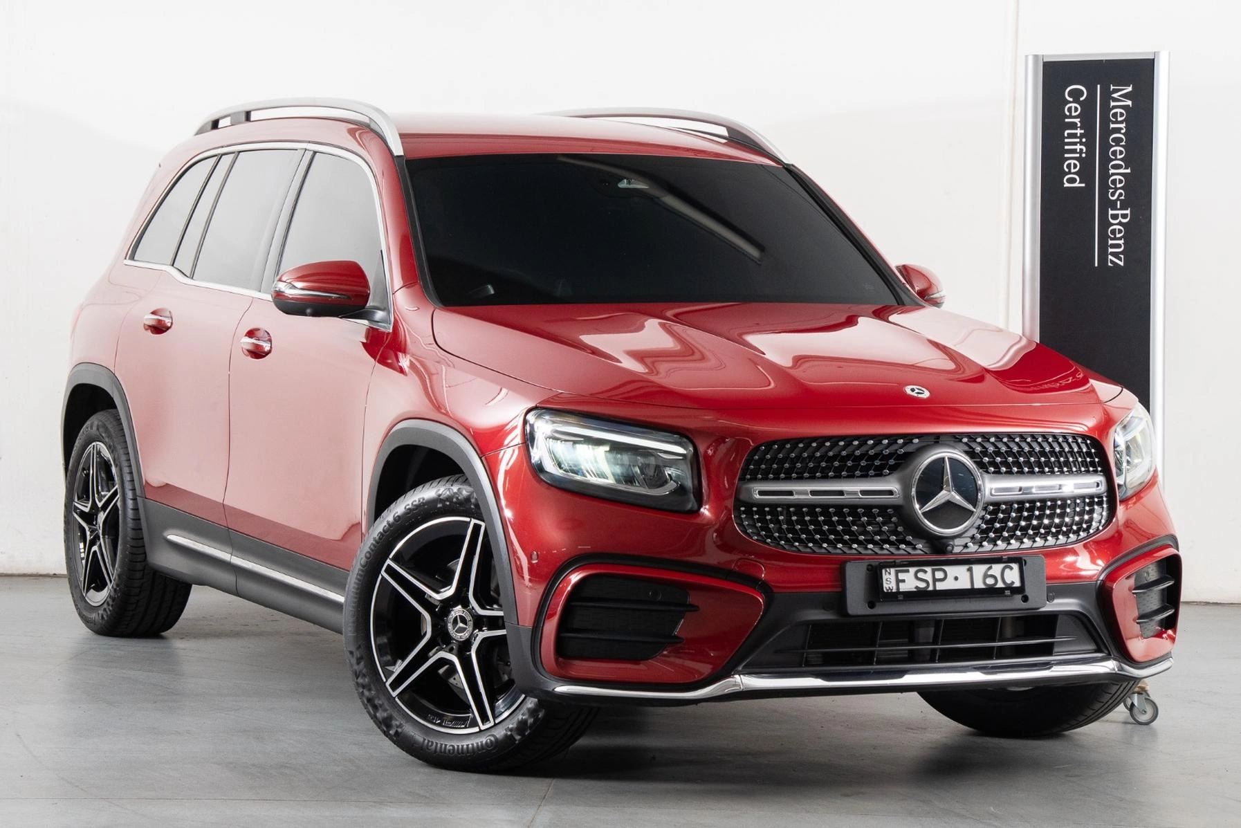 SUV