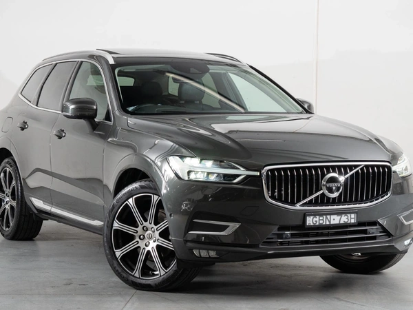 2018 Volvo XC60 T5 Inscription Four Wheel Drive Panoramic Sunroof