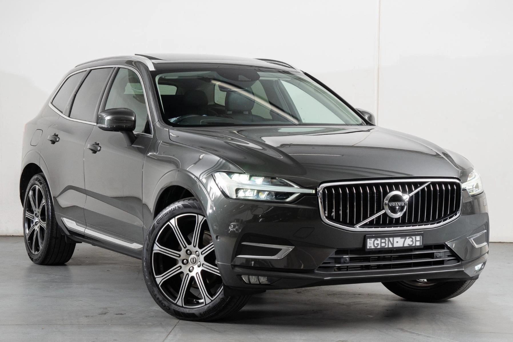 SUV