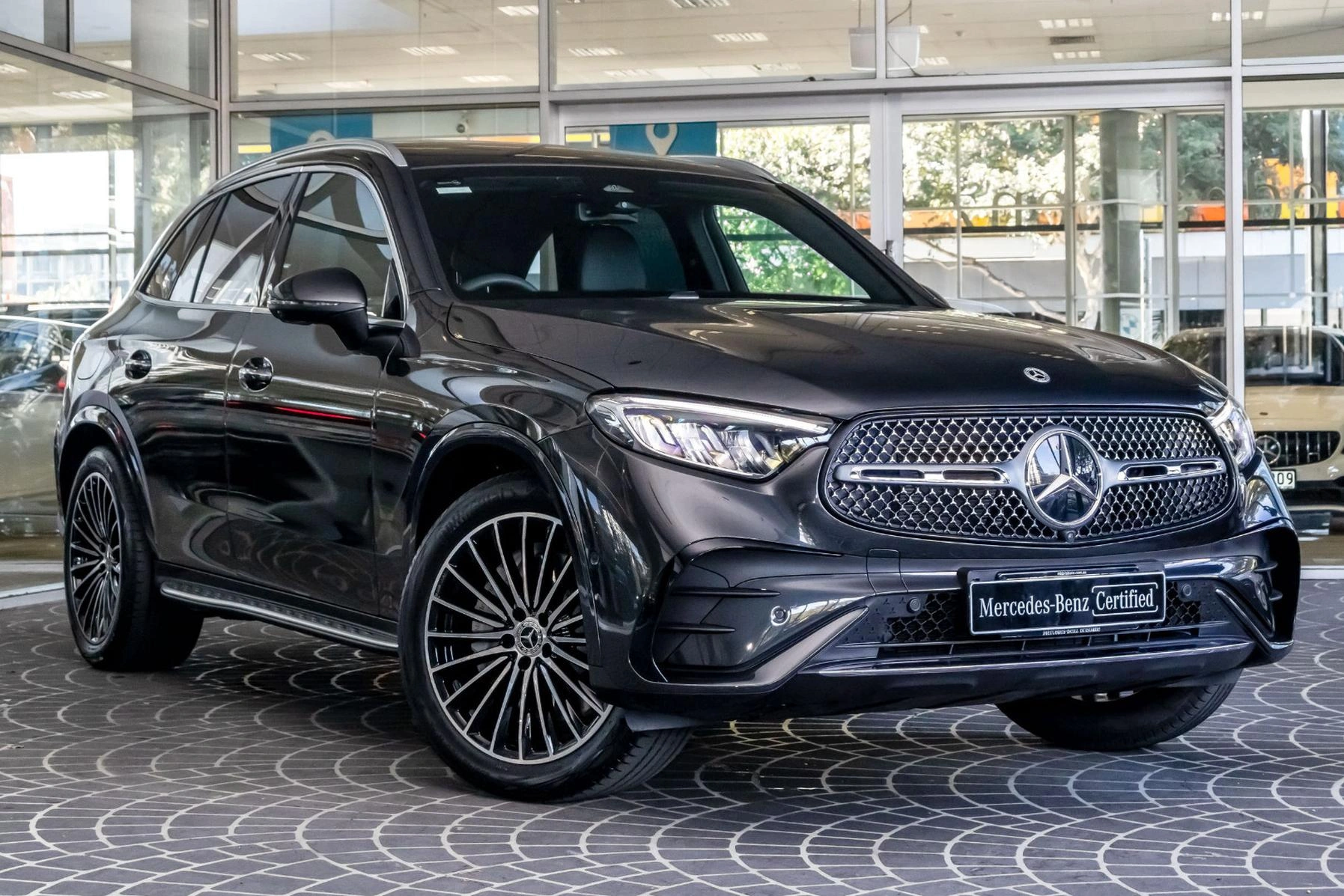 SUV
