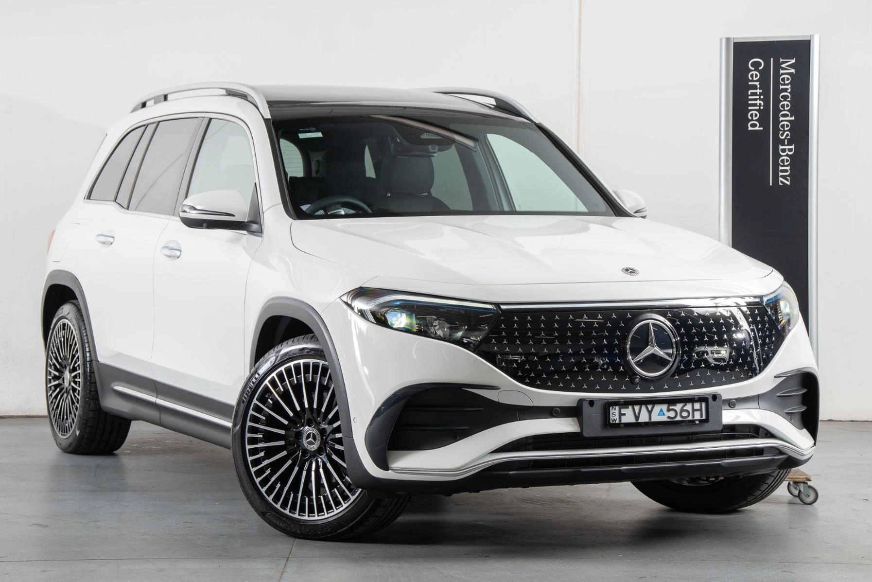 SUV