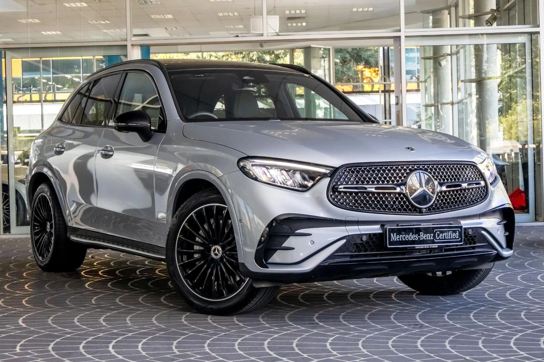 SUV