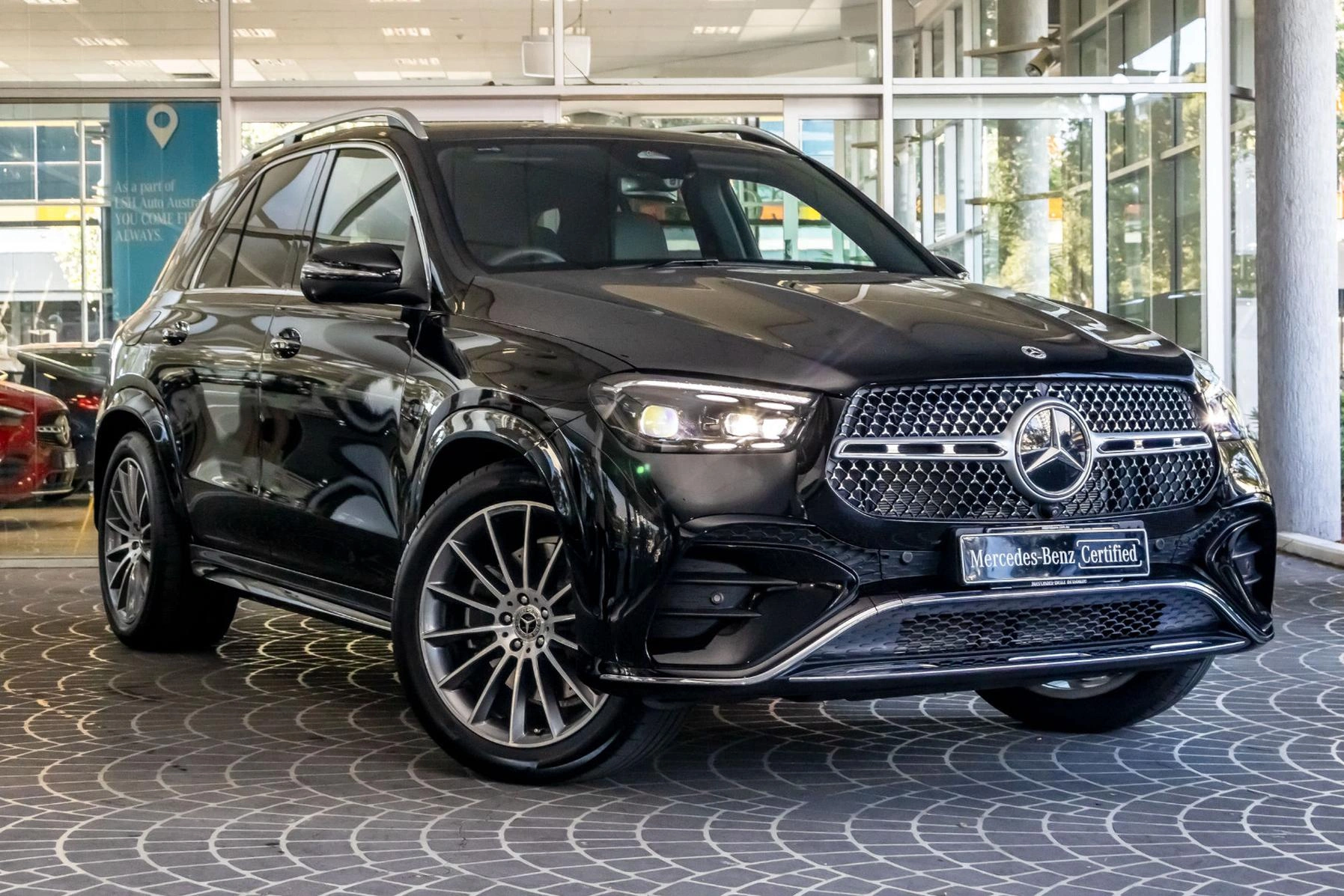 SUV