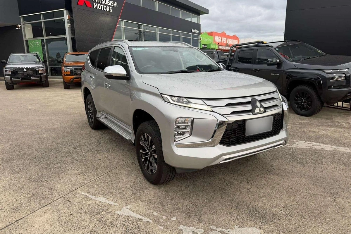 SUV