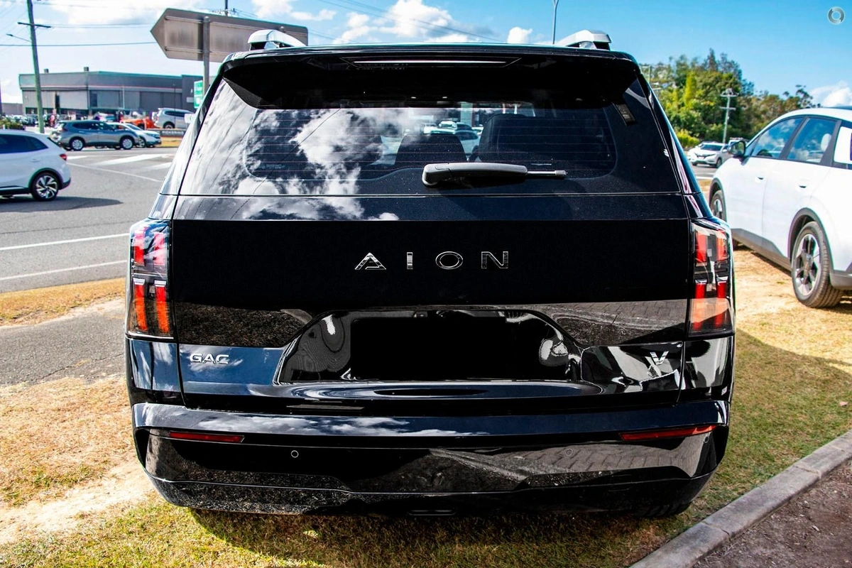 SUV