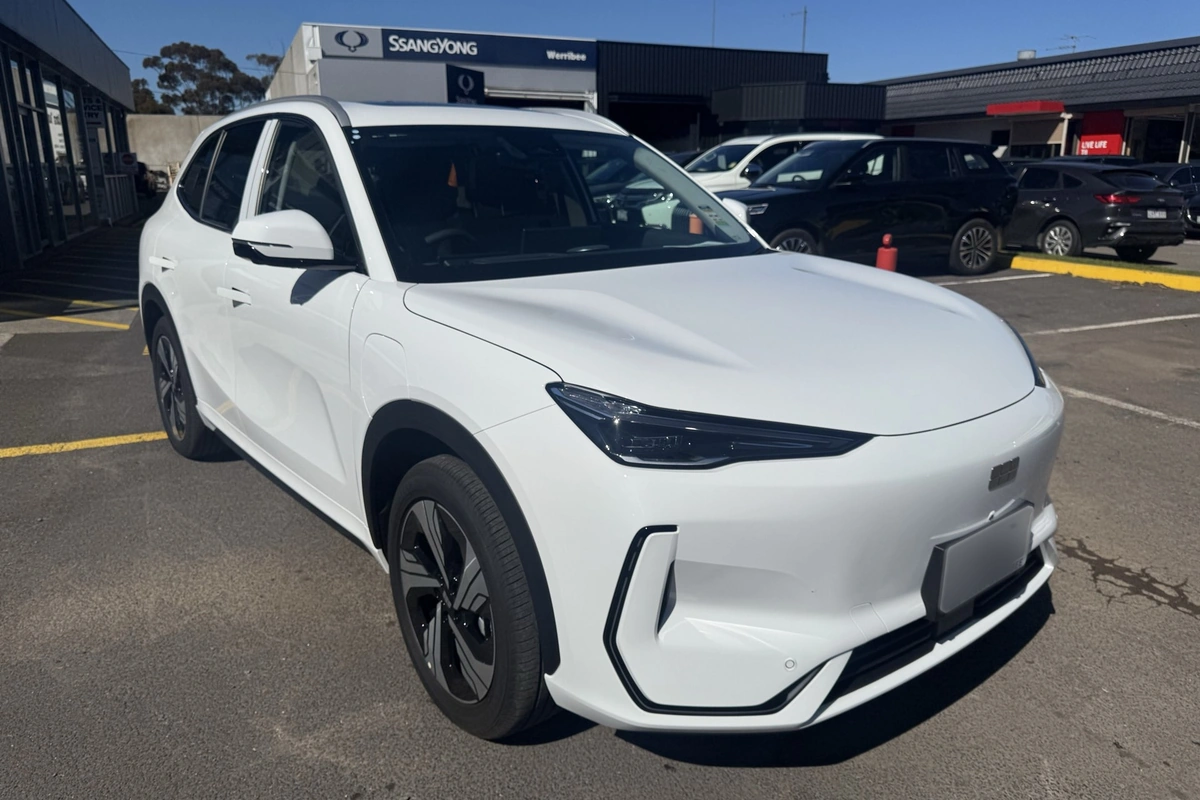 SUV